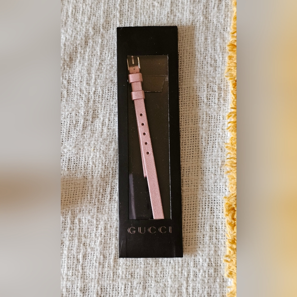 Gucci Soft Pink Leather Watch Strap NWOT